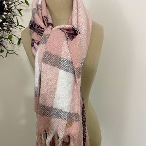 Calvin Klein plaid scarf